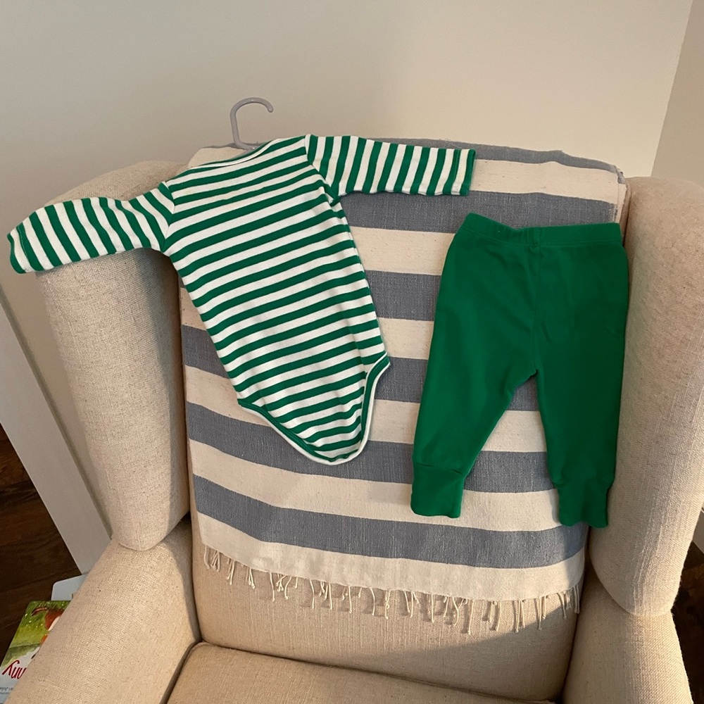 0-3 month Matching Set - Picture 2 of 3